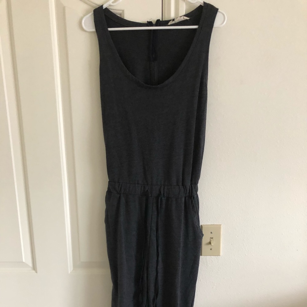 Charcoal grey jumper!